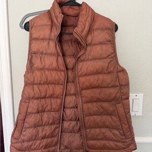32 Degrees Quilted Puffer Vest in Rust Brown